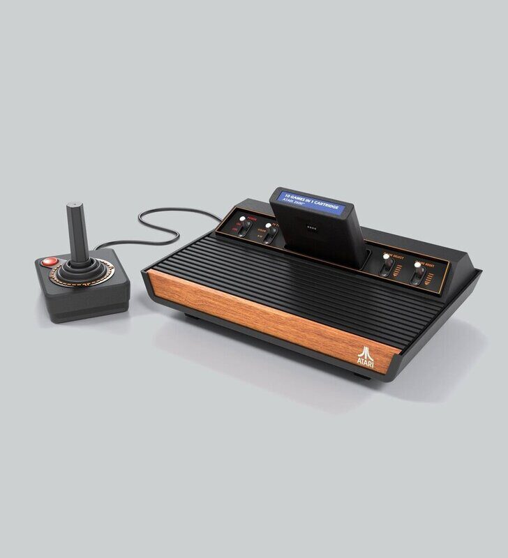 Atari 2600+ (Consola recreación moderna)